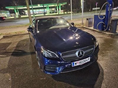 Gebraucht Mercedes E200 AMG 184 PS (135 kW) 2017 Blau Cabrio