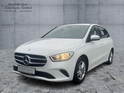 Gebraucht Mercedes B180 Style 136 PS (100 kW) 2019 Weiß Van / Kleinbus