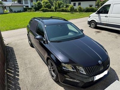 Schwarz Gebraucht 2018 Skoda Octavia RS Kombi | € 20.000 (Fairer Preis)