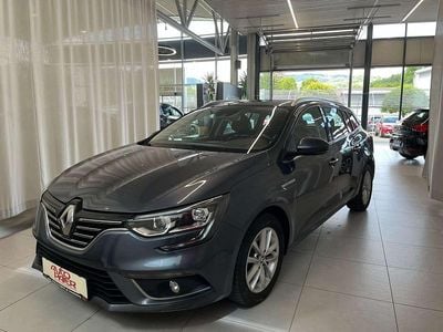 Grau Gebraucht 2016 Renault Mégane GrandTour Intens Kombi | € 10.990 (Etwas zu teuer)