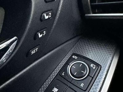 Gebraucht 2013 Lexus IS300h Sport Line Limousine | € 20.000