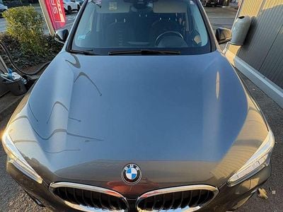 Grau Gebraucht 2016 BMW X1 Sport Line SUV | € 22.000 (Etwas zu teuer)