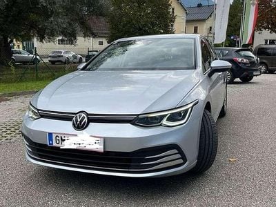 Gebraucht VW Golf VIII Life 131 PS (96 kW) 2020 Limousine