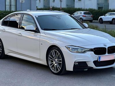 Weiß Gebraucht 2017 BMW 320 M Sport Limousine | € 23.990 (Teuer)