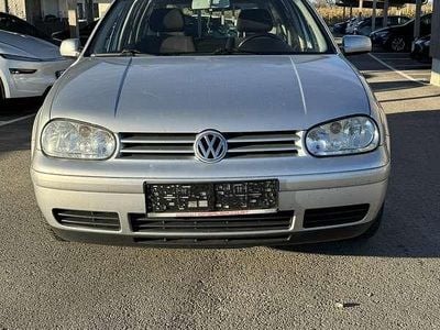 Grau Gebraucht 2001 VW Golf IV Kombi | € 4.499 (Etwas zu teuer)