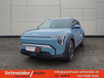 Blau Gebraucht 2025 Kia EV3 Air SUV | € 32.888 (Fairer Preis)
