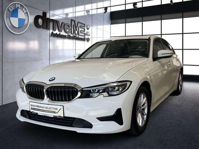Weiß Gebraucht 2022 BMW 320 Advantage Limousine | € 30.900 (Fairer Preis)