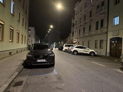 Gebraucht 2016 Volvo XC90 Momentum SUV | € 27.900 (Teuer)