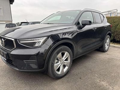 Neu 2025 Volvo XC40 Core SUV | € 40.000 (Fairer Preis)