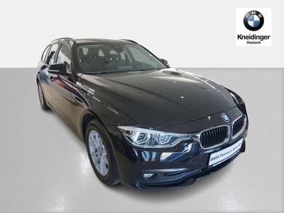 Schwarz Gebraucht 2018 BMW 318 Advantage Kombi | € 22.990