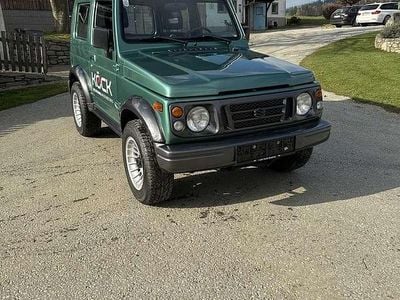 Grün Gebraucht 1997 Suzuki Samurai SUV | € 13.500