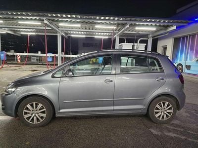 Grau Gebraucht 2013 VW Golf VII Limousine | € 6.000