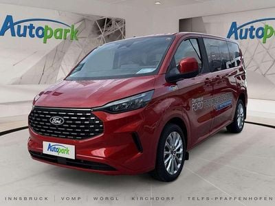Rot Gebraucht 2025 Ford Tourneo Custom Van | € 78.290