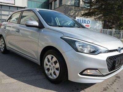 gebraucht Hyundai i20 1,25 *Leichte Hagel*