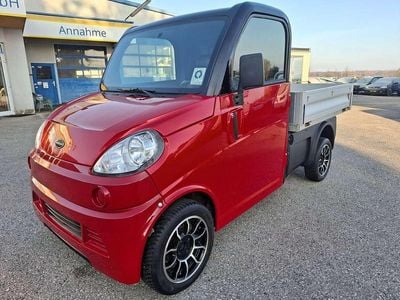 Rot Gebraucht 2016 Microcar Flex Van | € 8.900