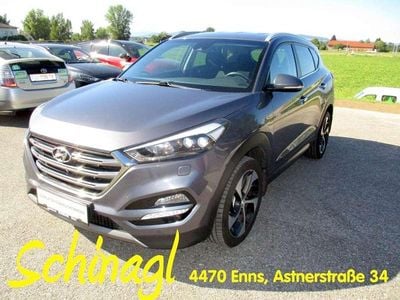 Grau Gebraucht 2016 Hyundai Tucson Style SUV | € 12.290