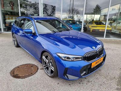 Blau Gebraucht 2023 BMW 330 M Sport Kombi | € 49.990 (Etwas zu teuer)