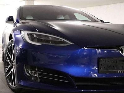 Blau Gebraucht 2019 Tesla Model S Kleinwagen | € 50.900