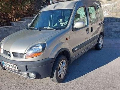 Gebraucht 2004 Renault Kangoo Authentique Kombi | € 2.450