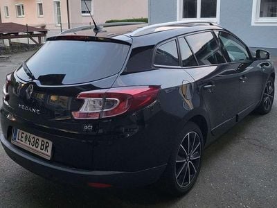 Schwarz Gebraucht 2013 Renault Mégane GrandTour Bose Edition Kombi | € 5.000