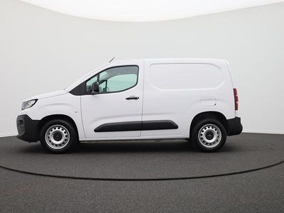 Weiß Gebraucht 2024 Peugeot Partner Van / Kleinbus | € 23.947 (Teuer)