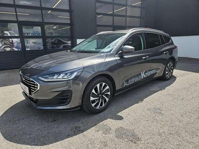 Gebraucht Ford Focus Titanium 125 PS (91 kW) 2024 Grau Kombi
