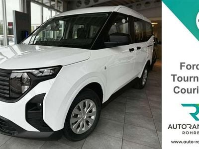 Weiß Gebraucht 2024 Ford Tourneo Courier Trend Van / Kleinbus | € 22.990