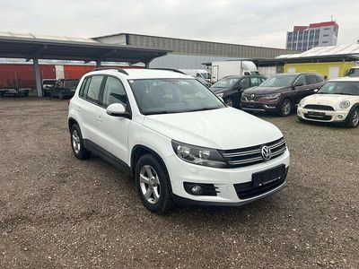 Weiß Gebraucht 2013 VW Tiguan Trendline SUV | € 9.000 (Fairer Preis)