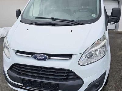 Gebraucht Ford Transit Custom Trend 131 PS (96 kW) 2017 Weiß Van / Kleinbus