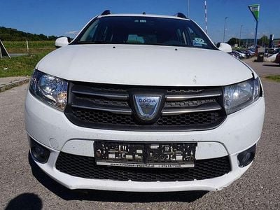 Grau Gebraucht 2016 Dacia Logan MCV Kombi | € 2.790 (Fairer Preis)