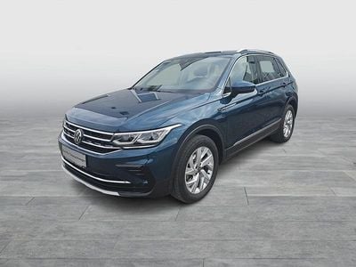 Gebraucht VW Tiguan Elegance 150 PS (110 kW) 2024 Dunkelblau  metallic SUV