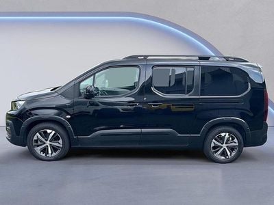 Schwarz Gebraucht 2023 Peugeot e-Rifter GT Van / Kleinbus | € 30.000