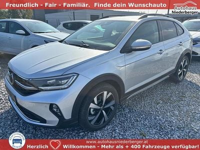 gebraucht VW Taigo LIFE 1.5 TSI 150PS DSG/AUTOMATIK, Silber-Metallic, 17" Alu Aberdeen, MATRIX-LED, Sitzheizung, Climatronic, Parksensoren vorn/hinten, Rückfahrkamera, Radio Ready2Discover + Wireless App-Connect, Keyless Access, Licht-/Sicht, Privacy-Glas,