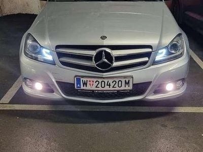 Mercedes C220