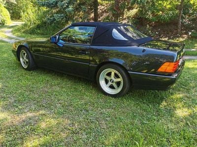 Schwarz Gebraucht 1991 Mercedes SL500 Cabrio | € 26.500