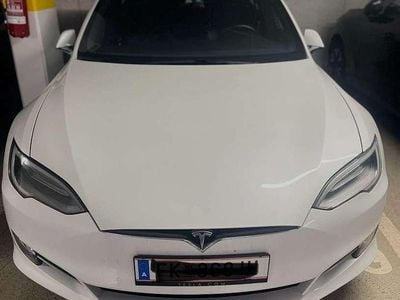 Gebraucht Tesla Model S Performance 584 kW (795 PS) 2019 Weiß Kleinwagen