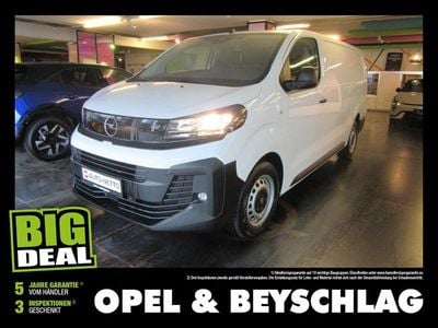 Kaolin weiss Gebraucht 2025 Opel Vivaro Van / Kleinbus | € 28.500 (Teuer)
