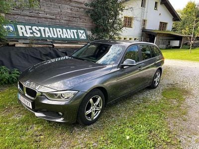 Silber Gebraucht 2015 BMW 318 Kombi | € 14.500 (Fairer Preis)
