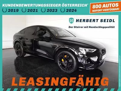 Gebraucht Audi e-tron Black Edition 300 kW (408 PS) 2022 Mythosschwarz metallic SUV