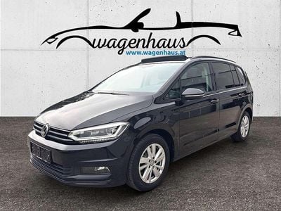 Schwarz Gebraucht 2020 VW Touran Van / Kleinbus | € 27.990