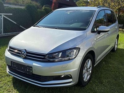 Silber Gebraucht 2018 VW Touran Comfortline Van / Kleinbus | € 11.200 (Guter Preis)