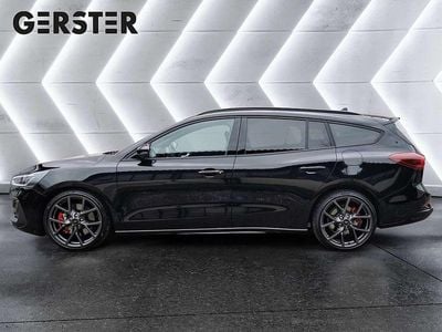 Schwarz Gebraucht 2024 Ford Focus ST Kombi | € 38.721 (Teuer)