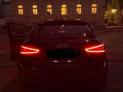 Schwarz Gebraucht 2015 Audi Q3 SUV | € 16.500