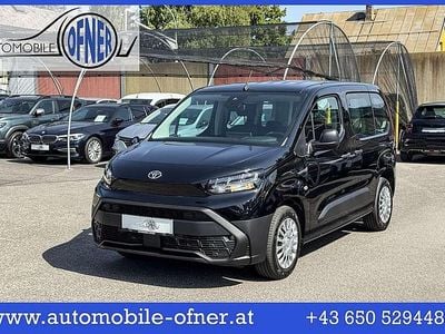 Neu Toyota Proace Verso City 102 PS (75 kW) 2025 Schwarz Kombi