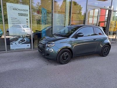 Grün Neu 2025 Fiat 500e Limousine | € 26.990 (Guter Preis)