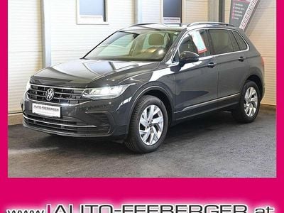 Grau Gebraucht 2022 VW Tiguan Life SUV | € 34.900 (Fairer Preis)