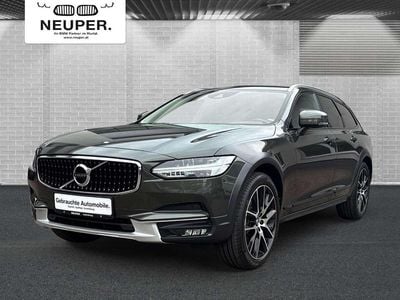 Grau Gebraucht 2018 Volvo V90 CC Pro Kombi | € 22.450