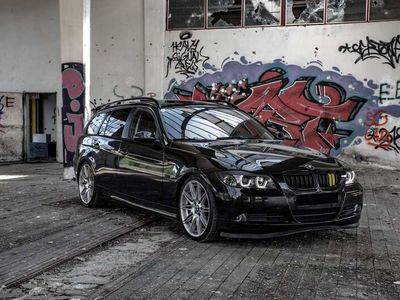 BMW 325