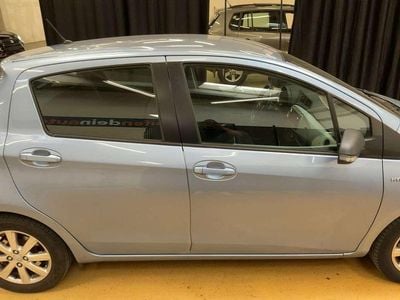 Gebraucht 2013 Toyota Yaris Business Edition Limousine | € 5.600