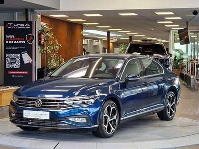 Gebraucht VW Passat Elegance 190 PS (139 kW) 2019 Blau Limousine